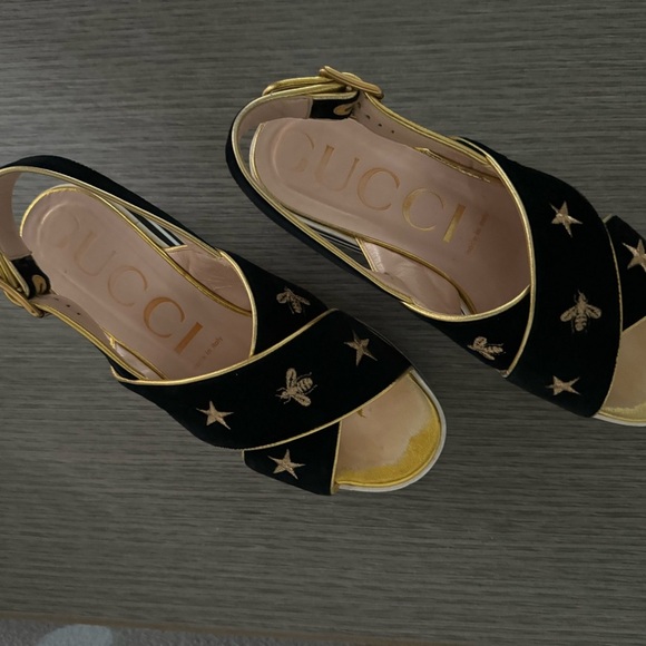 Gucci Bee Embroidered Criss Cross Platform Sandals Black Size 37 1/2 - Picture 5 of 14